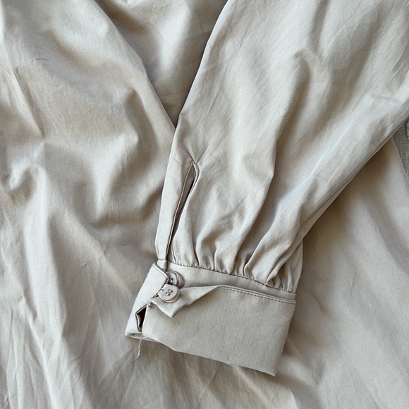 Zara Button up Blouse - Picture 3 of 3